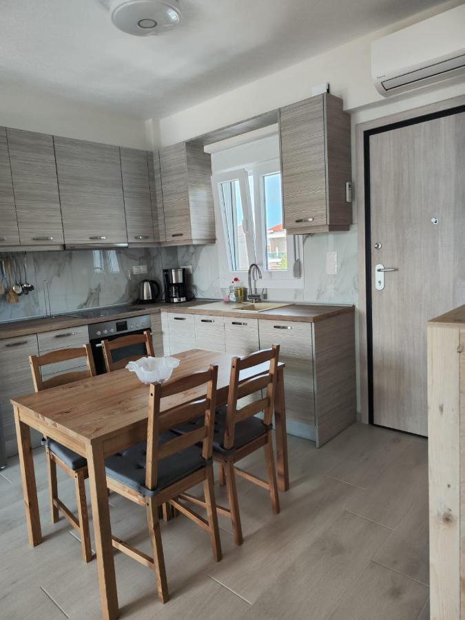 Lilli Deluxe Apartment Нікіті Екстер'єр фото